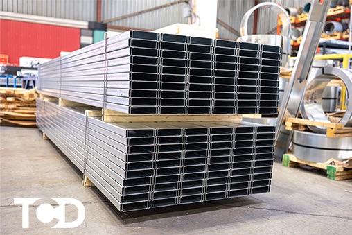 Metal stud for wall framing